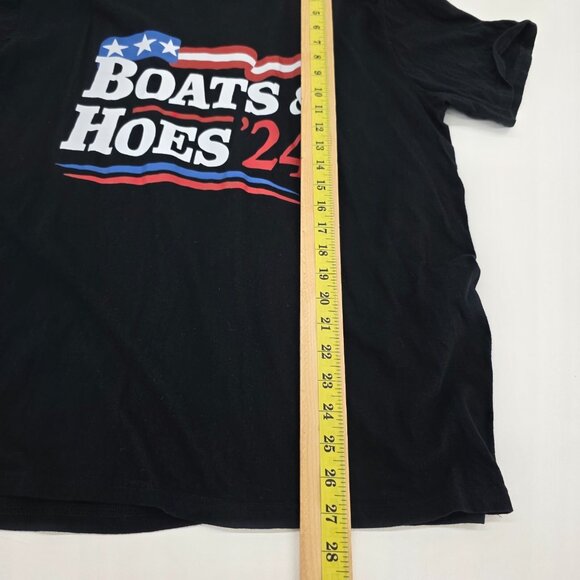 Boats & Hoes '24 Graphic T-Shirt Black Step Brothers Mens Size L Funny Patriotic - Picture 10 of 10